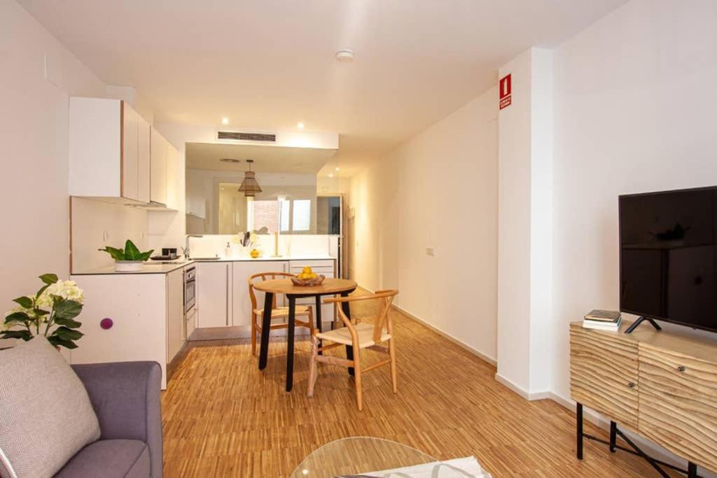 Heima Gran Via B Apartment Madrid Exterior photo